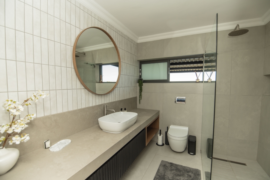 4 Bedroom Property for Sale in Kragga Kamma Eastern Cape